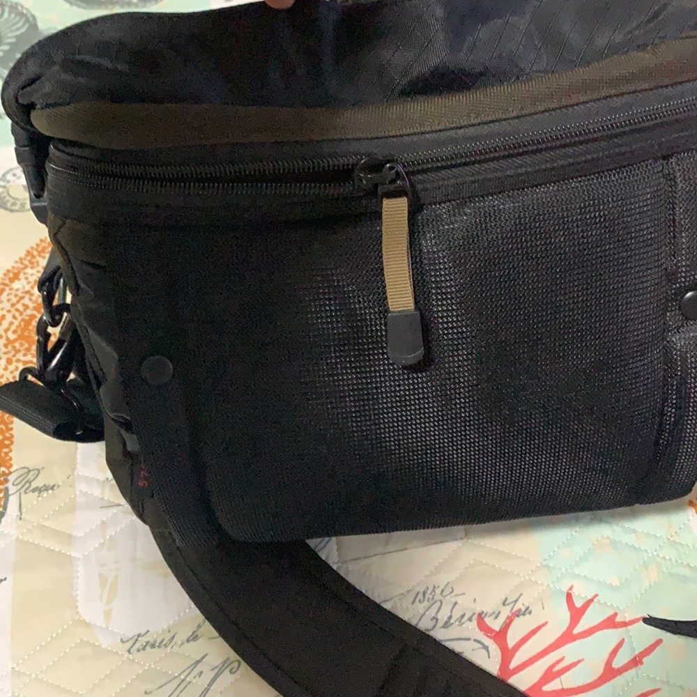 Tarmac camera case Like NEW Cond. - Picture 7 of 15